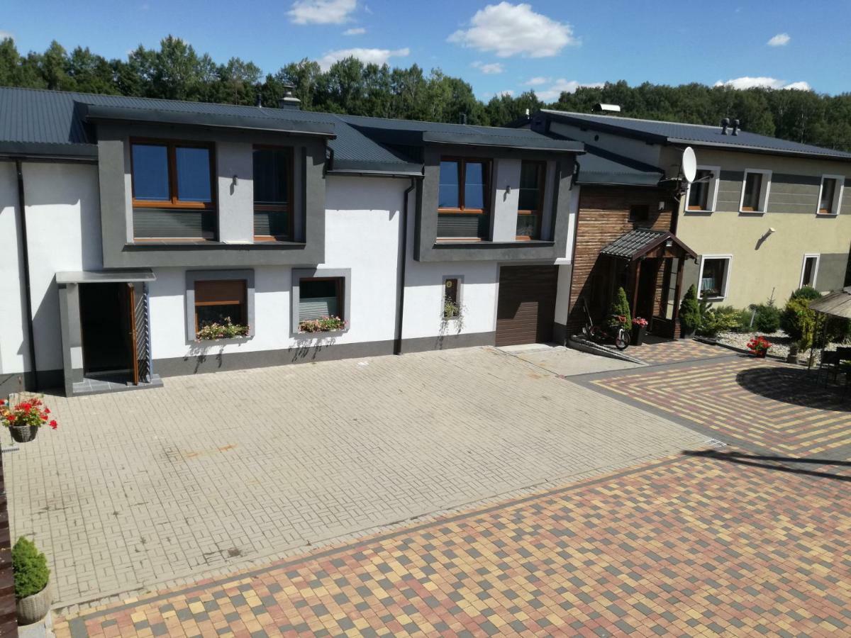 Apartamenty Pod Dzikowcem Богушув-Горце Екстер'єр фото